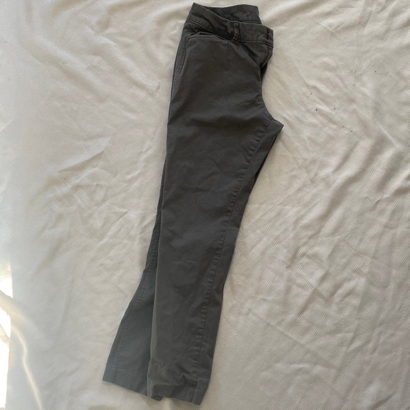 Old Navy Pixie Pants - Picture 1 of 4